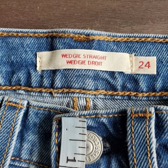 Levi's High-Rise Wedgie Straight Jeans Size 24 - Picture 8 of 10